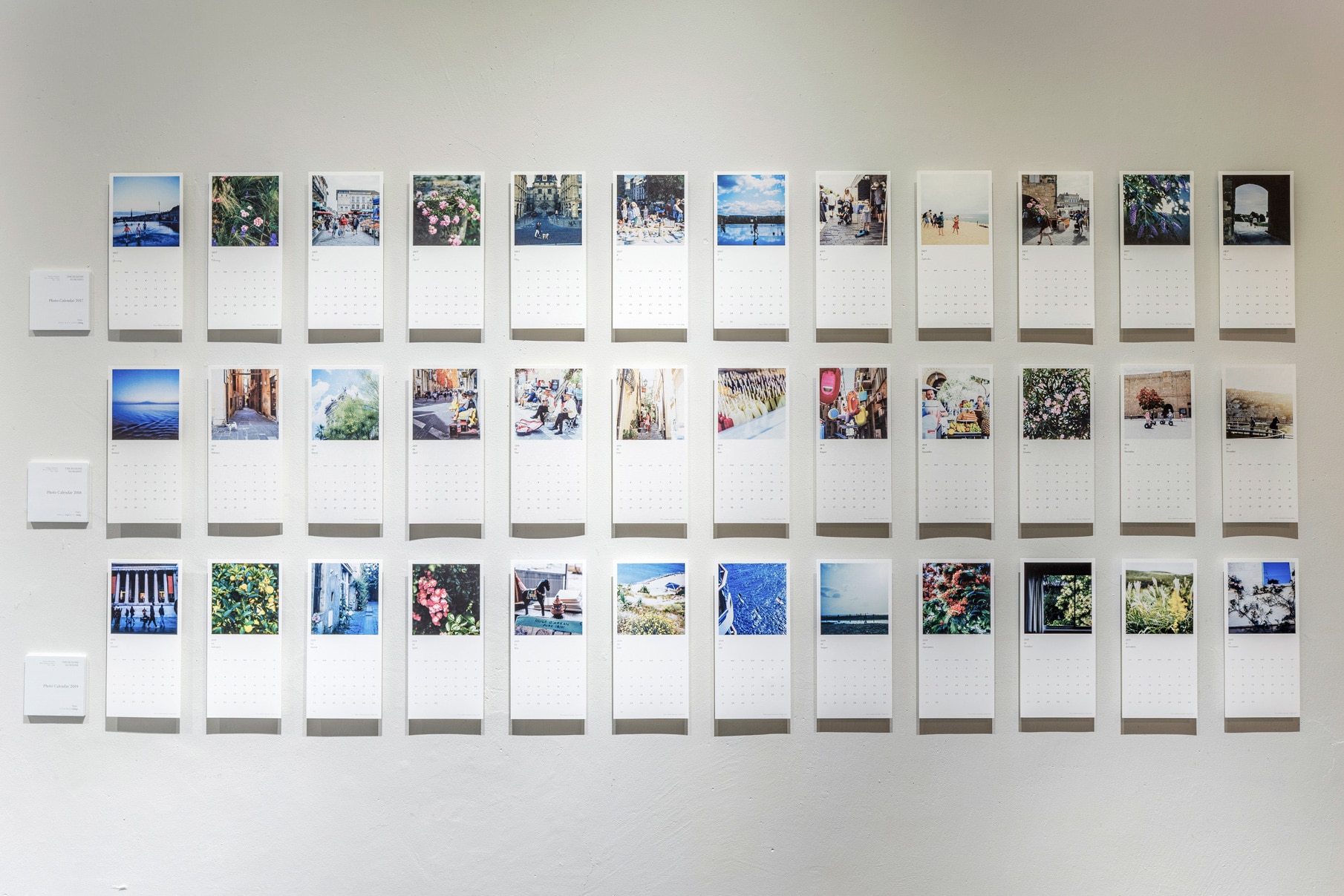 “The Seasons Go Round” Takahiro Motonami Photo Calendar Archives 2017-2020 - Exhibition 4